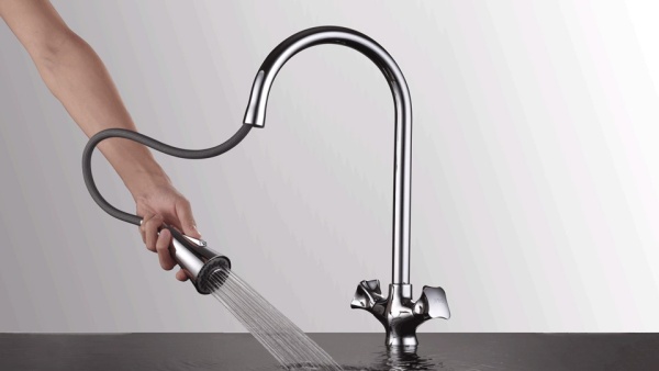 Смеситель для кухни D&K Hessen DA1382501 без подключения к фильтру хром