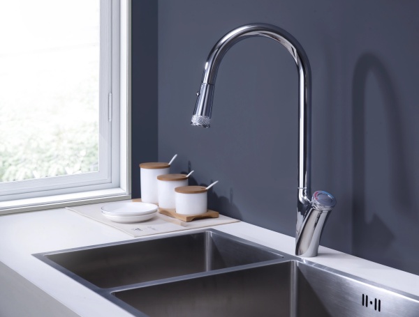 Смеситель для кухни D&K Bayern DA1482501 без подключения к фильтру хром