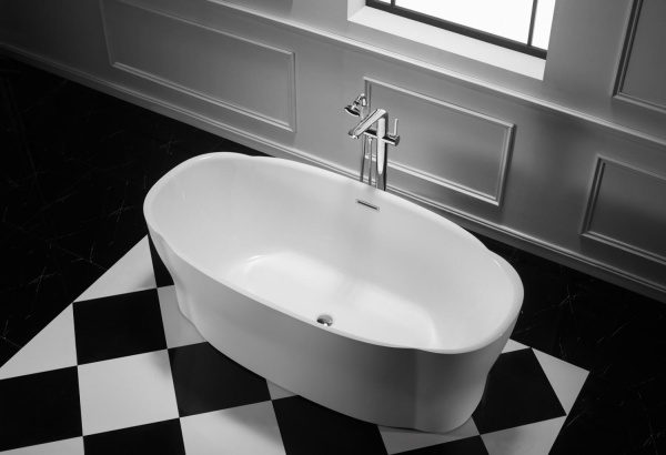 Акриловая ванна BelBagno  BB403-1700-850 170x85