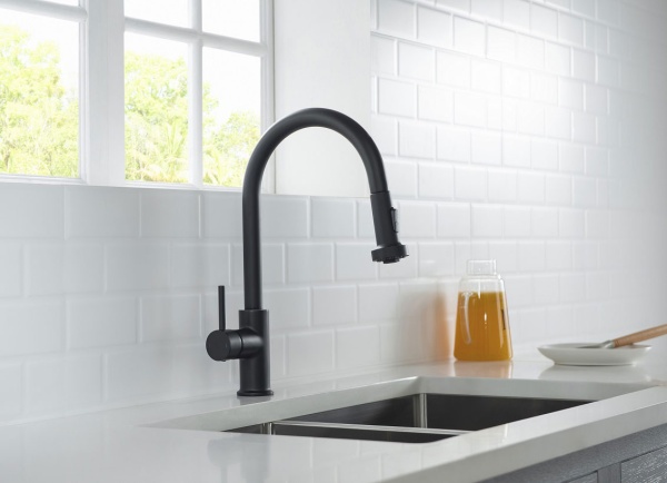 Смеситель для кухни Timo Saona 2316/03FL без подключения к фильтру черный