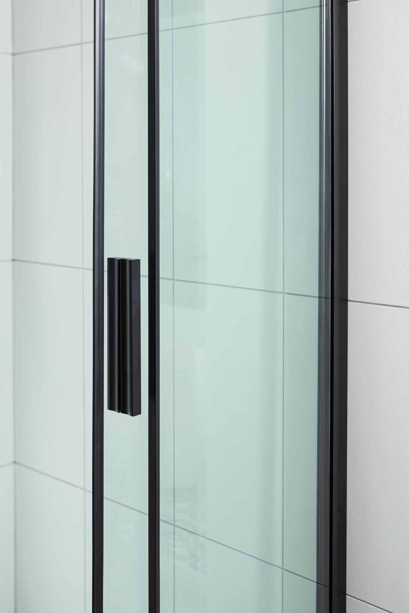 Душевой угол Aquanet Pleasure AE60-S-100x100U-BT квадратная  100x100 стекла прозрачные, профиль черный