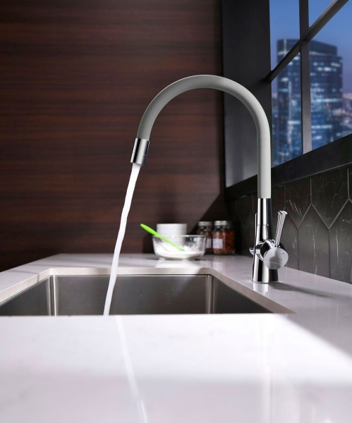 Смеситель для кухни Lemark Comfort LM3075C-Gray с подключением к фильтру хром/серый