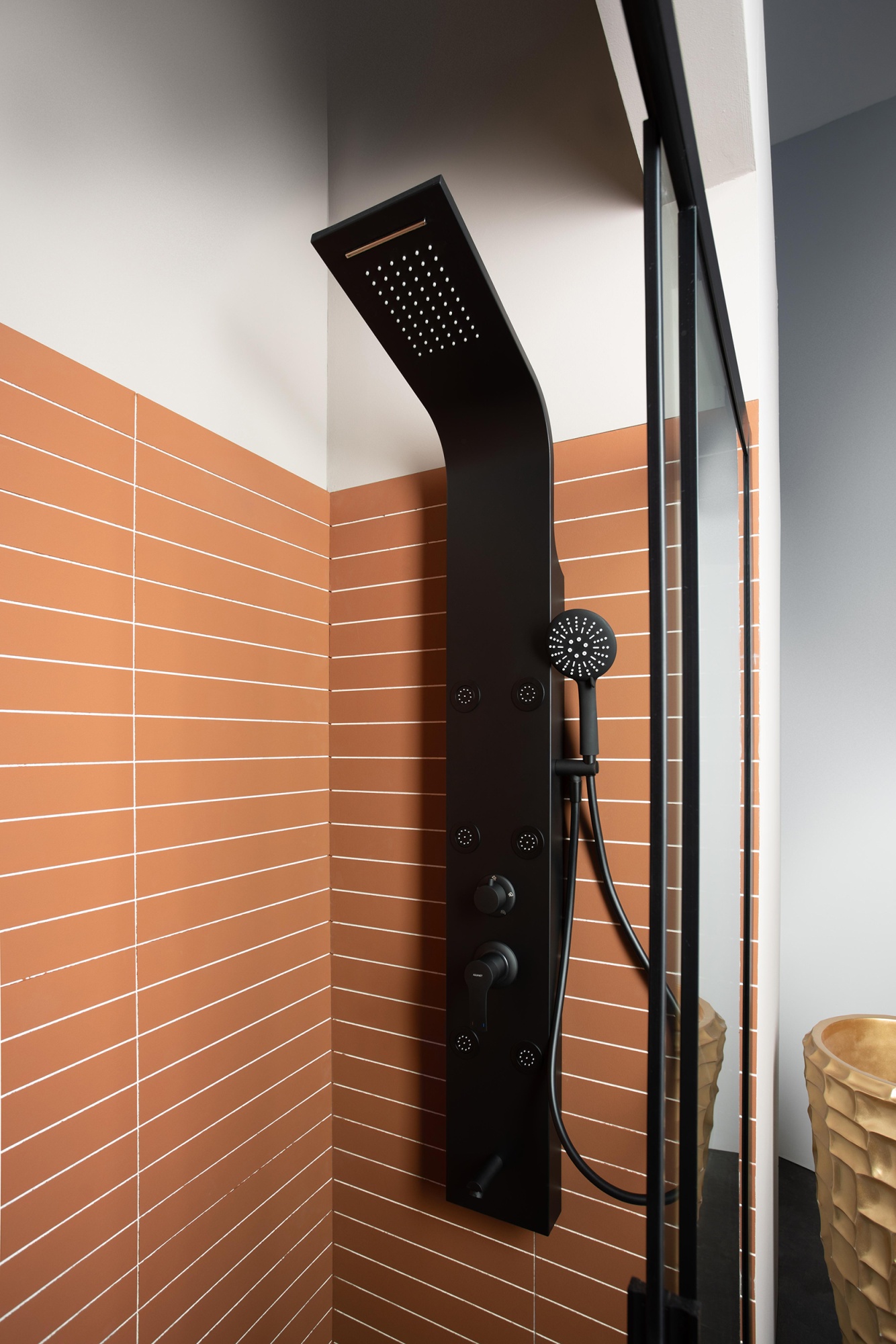 Душевая дверь Aquanet Pleasure AE60-N-130H200U-BT 130 см стекла прозрачные, профиль черный матовый