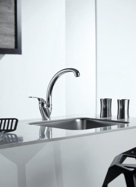 Смеситель для кухни Bravat Fit F7135188CP-1-RUS без подключения к фильтру хром