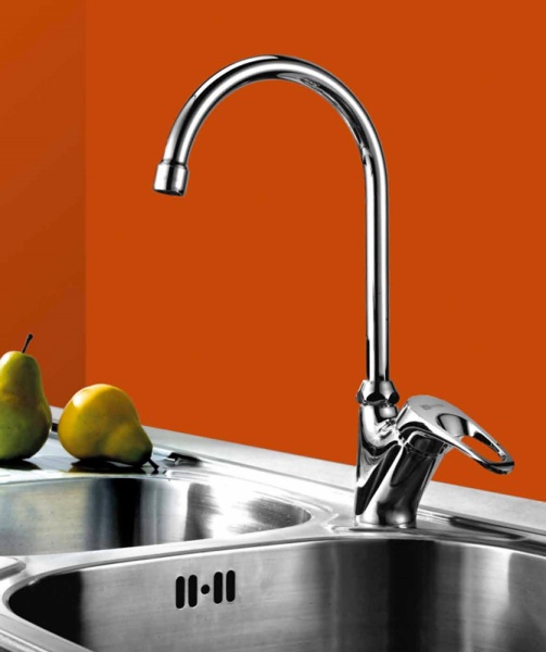 Смеситель для кухни Lemark Omega LM3105C без подключения к фильтру хром