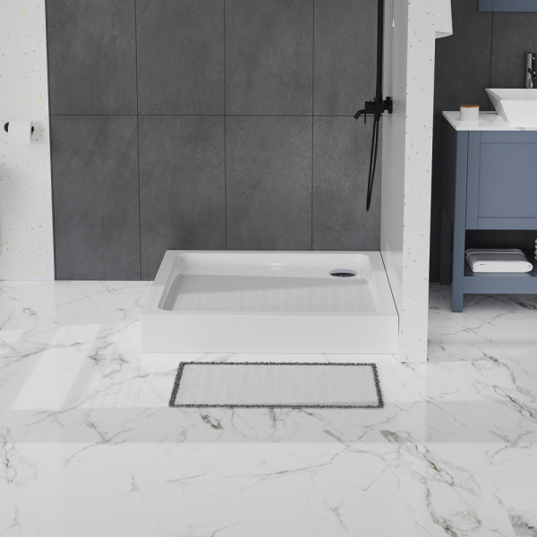 Душевой поддон низкий BelBagno  TRAY-BB-A-100-15-W квадратный акрил 100x100 белый
