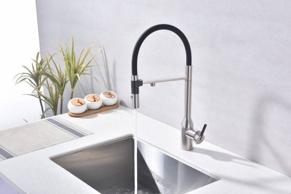 Смеситель для кухни Paulmark MAGNETO ONE Ma213188-BS с подключением к фильтру брашированная сталь