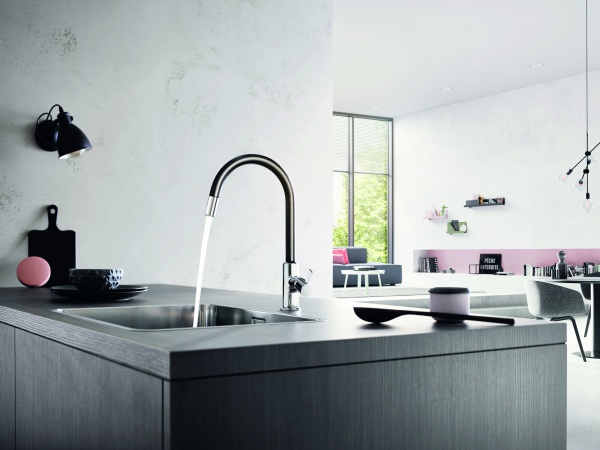 Смеситель для кухни Kludi Bingo Star XS 468518778  черный