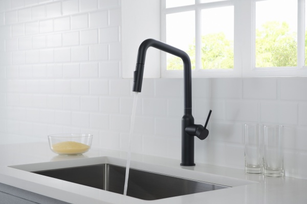 Смеситель для кухни Timo Saona 2386/03FL без подключения к фильтру черный