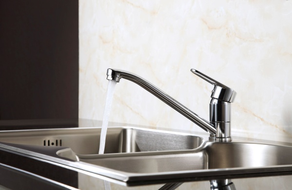 Смеситель для кухни Lemark Point LM0304C без подключения к фильтру хром