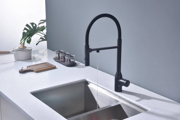 Смеситель для кухни Paulmark MAGNETO ONE Ma213188-AN с подключением к фильтру антрацит